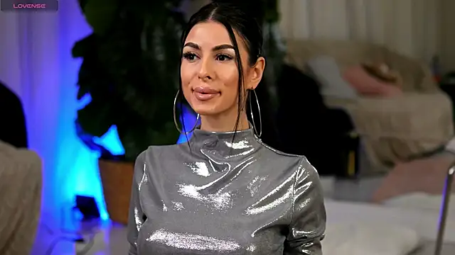 EvaAmanti online show from 01.17.26