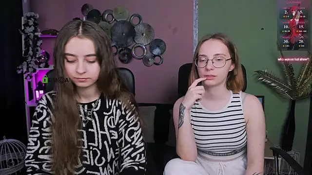 rebecca smile online show from 12.21.25