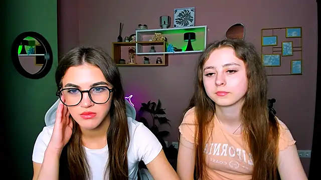 rebecca smile online show from 03.26.26