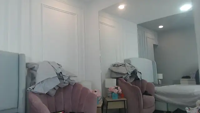 Snapshot of ChantalGarner chatting on 01.12.26 ChantalGarner online show from 01.12.26