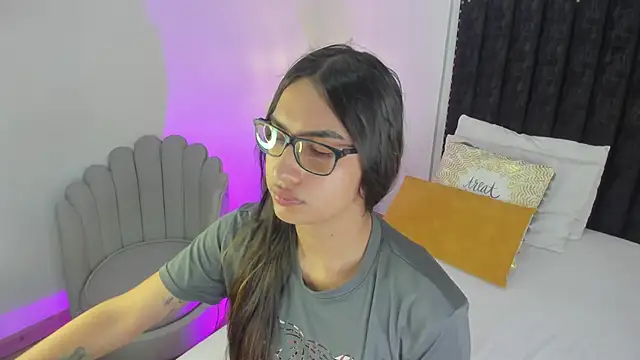 cherrylady 02 online show from 12.21.25