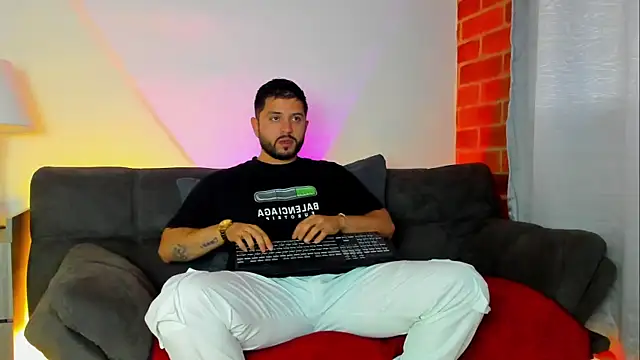 TomSloam online show from 10.23.25