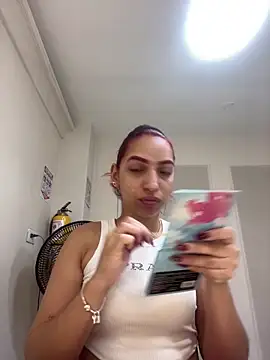 theladymonserrateshow online show from 02.06.26