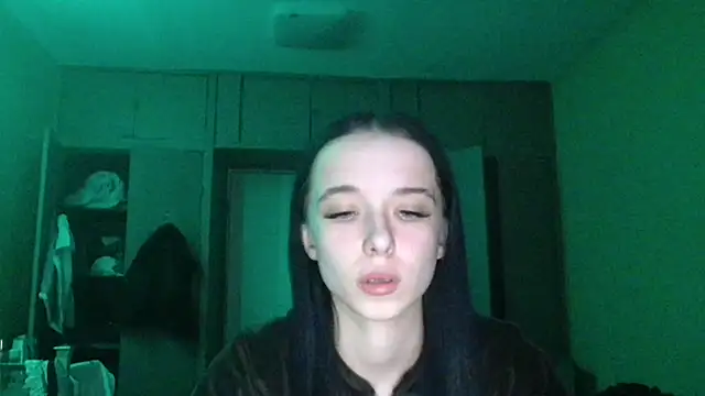 Emilia Light online show from 03.20.26