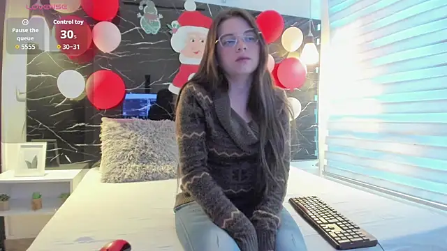 ZOE LE online show from 12.22.25