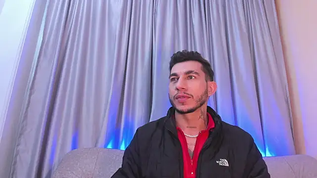 Taylor Lewiis online show from 10.21.25