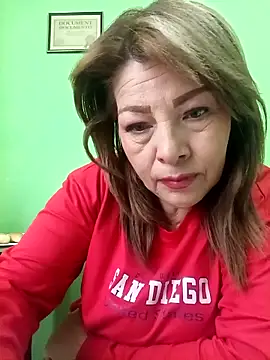 Snapshot of VANESSA__01 chatting on 10.19.25 VANESSA 01 online show from 10.19.25