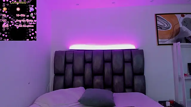 Caroline Millerr online show from 01.08.26