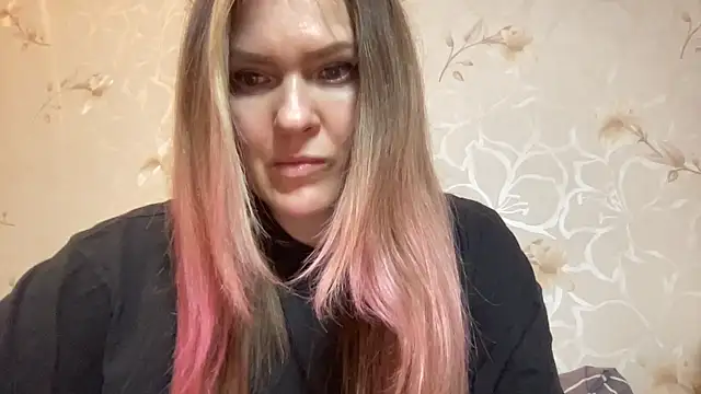 Snapshot of Milysoren chatting on 02.26.26 Milysoren online show from 02.26.26