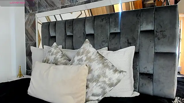 NaylaGrey online show from 01.18.26