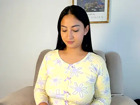 Snapshot of adha_ chatting on 07.06.26 adha online show from 07.06.26