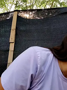 Snapshot of young_dairy01 chatting on 10.30.25 young dairy01 online show from 10.30.25