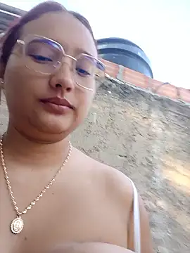 Snapshot of young_dairy01 chatting on 01.17.26 young dairy01 online show from 01.17.26