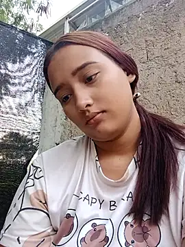 Snapshot of young_dairy01 chatting on 02.14.26 young dairy01 online show from 02.14.26