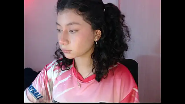 Ivonnybonn online show from 11.04.25