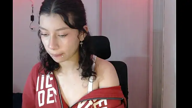 Ivonnybonn online show from 12.13.25