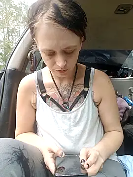 fuqmeovrplz online show from 09.30.25