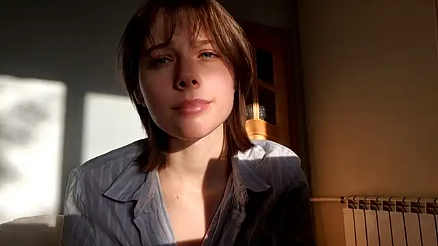 Snapshot of ExitedTroth chatting on 10.02.25 ExitedTroth online show from 10.02.25