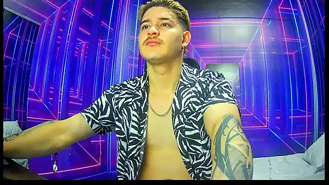 AlexPiersss online show from 09.29.25