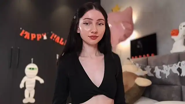 AnaMoonlight online show from 10.31.25