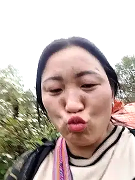 Snapshot of zhen-zo chatting on 04.04.26 zhen-zo online show from 04.04.26