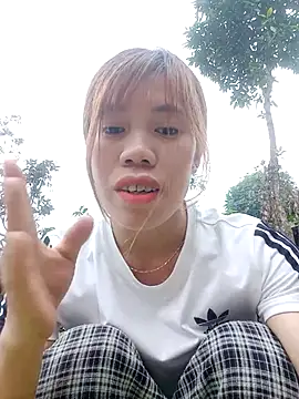 nhinhi-sexy online show from 10.31.25