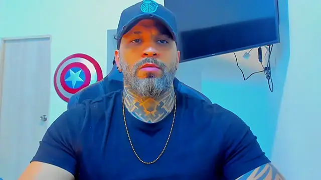 Snapshot of JoshRigby chatting on 01.07.26 JoshRigby online show from 01.07.26