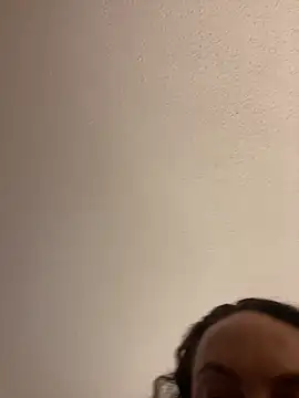 Snapshot of sexybriiiixoxo chatting on 11.27.25 sexybriiiixoxo online show from 11.27.25