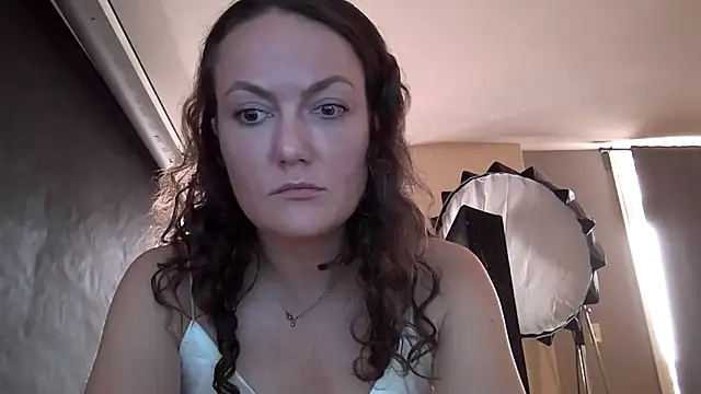 Snapshot of sexybriiiixoxo chatting on 04.29.26 sexybriiiixoxo online show from 04.29.26