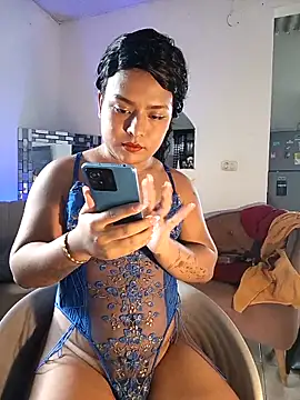 hot pleaser1   online show from 10.09.25