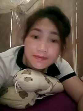 min-xinh online show from 10.06.25