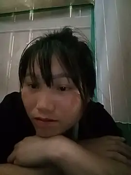 Snapshot of min-xinh chatting on 06.17.26 min-xinh online show from 06.17.26