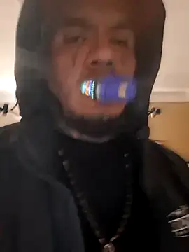 itsJrivera24 online show from 11.24.25