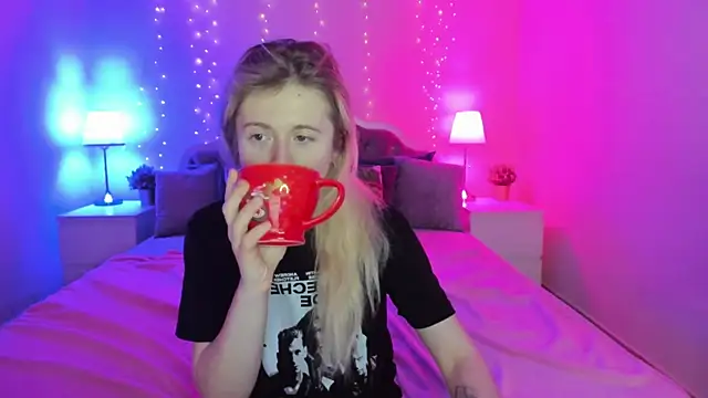 CamillaDreamer online show from 02.08.26