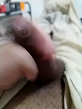 A reyes1122 online show from 10.24.25