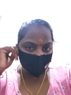 Snapshot of Tamil_Hot_Sindhu chatting on 11.04.25 Tamil Hot Sindhu online show from 11.04.25