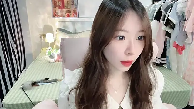 Snapshot of Gardenia-222 chatting on 02.27.26 Gardenia-222 online show from 02.27.26