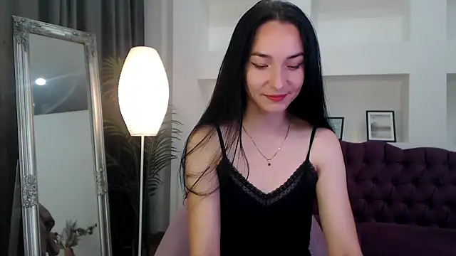 Snapshot of Emilly__Grey chatting on 07.14.26 Emilly Grey online show from 07.14.26