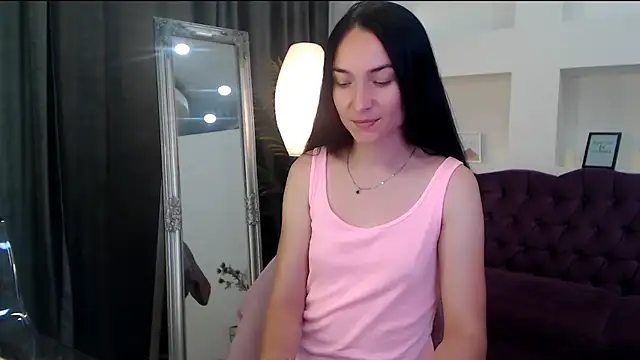 Snapshot of Emilly__Grey chatting on 07.15.26 Emilly Grey online show from 07.15.26