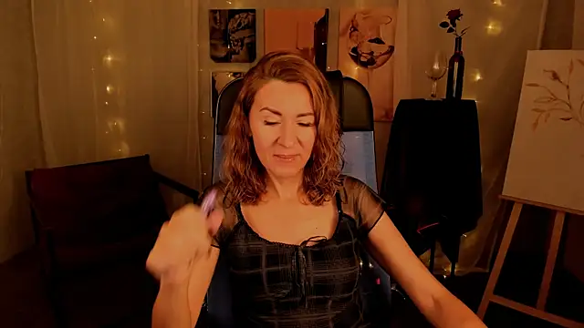 DonnaSmitth online show from 10.17.25