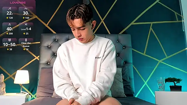 Lian Miller1  online show from 03.13.26