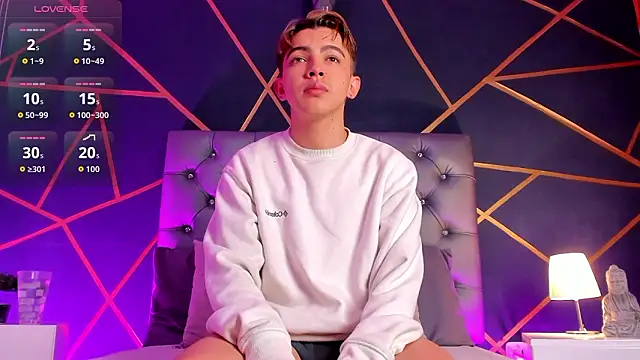 Lian Miller1  online show from 03.17.26