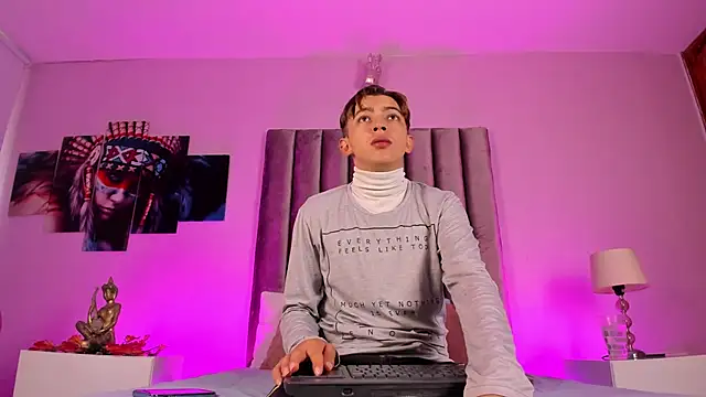 Lian Miller1  online show from 04.05.26