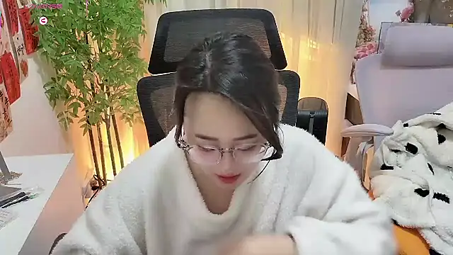 NEWONETO online show from 01.07.26