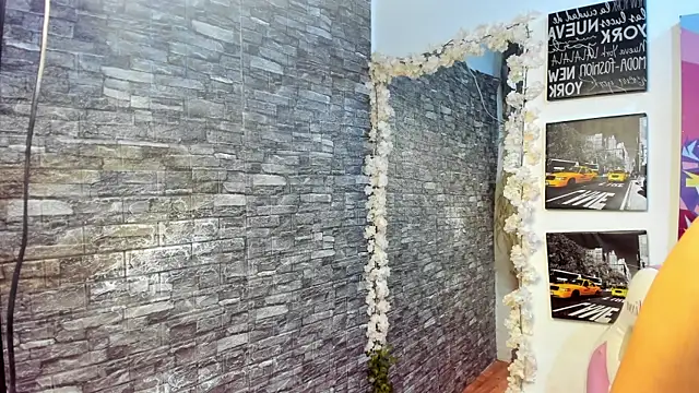 Snapshot of valery__star chatting on 11.14.25 valery star online show from 11.14.25