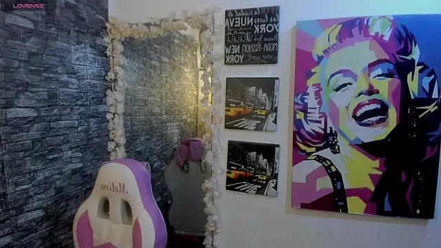 Snapshot of valery__star chatting on 01.15.26 valery star online show from 01.15.26