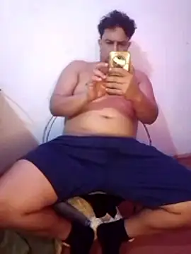 Snapshot of Tequilamaster chatting on 12.05.25 Tequilamaster online show from 12.05.25