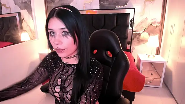 Snapshot of SusanVilla chatting on 05.21.26 SusanVilla online show from 05.21.26
