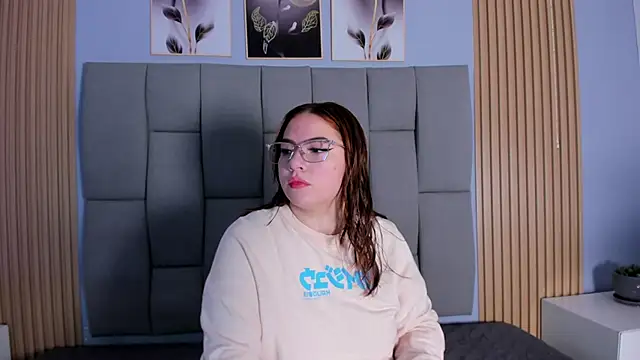 Kandyfrees  online show from 01.15.26