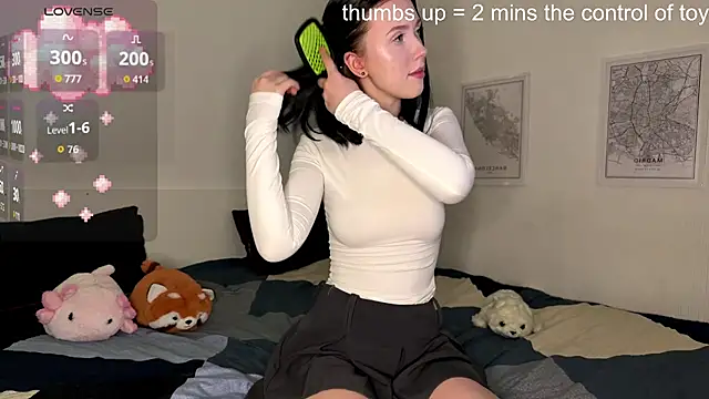 Snapshot of KayaNorth chatting on 02.13.26 KayaNorth online show from 02.13.26